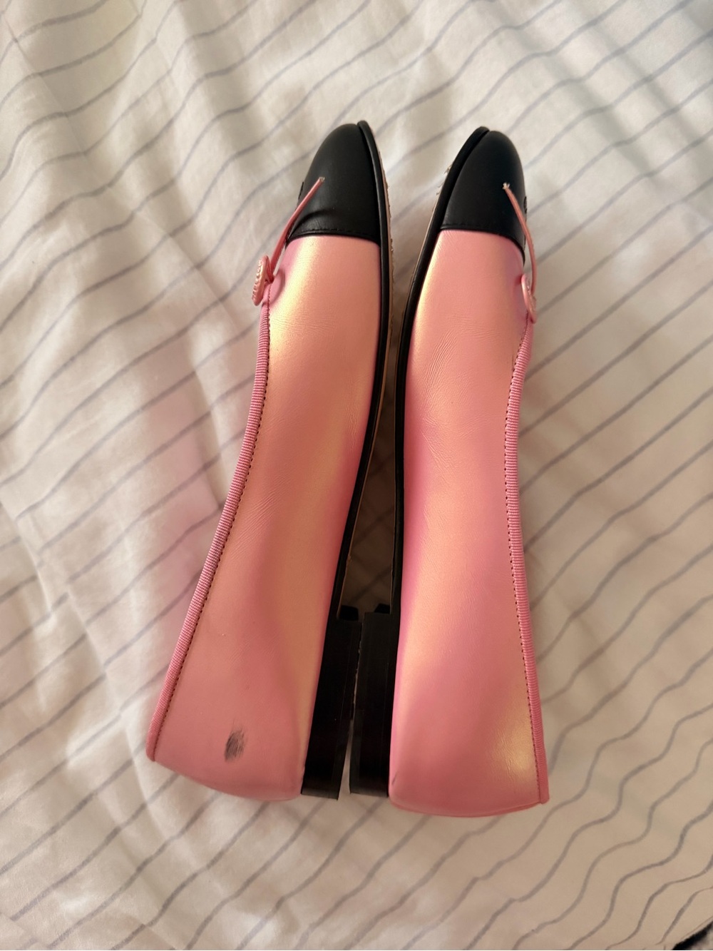 Chanel Pink and Black Two-Tone Ballet Flats with Bow - Picture 9 of 11